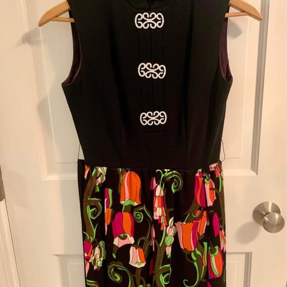 Stunning Vintage 70’s Hostess Dress Black Lily of the Valley Silky Slit Skirt - Picture 2 of 9